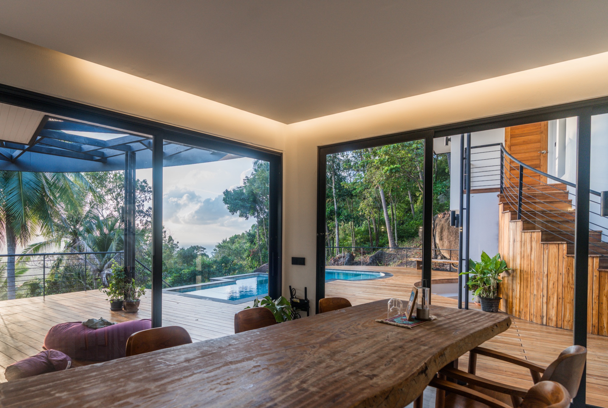 Outdoor dining area